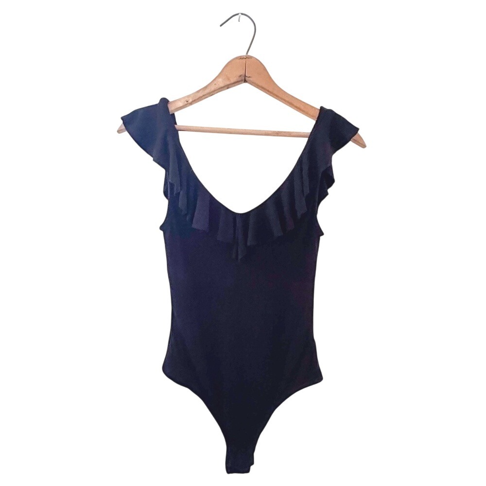 By Together Ruffle Bodysuit Black Ribbed Knit M